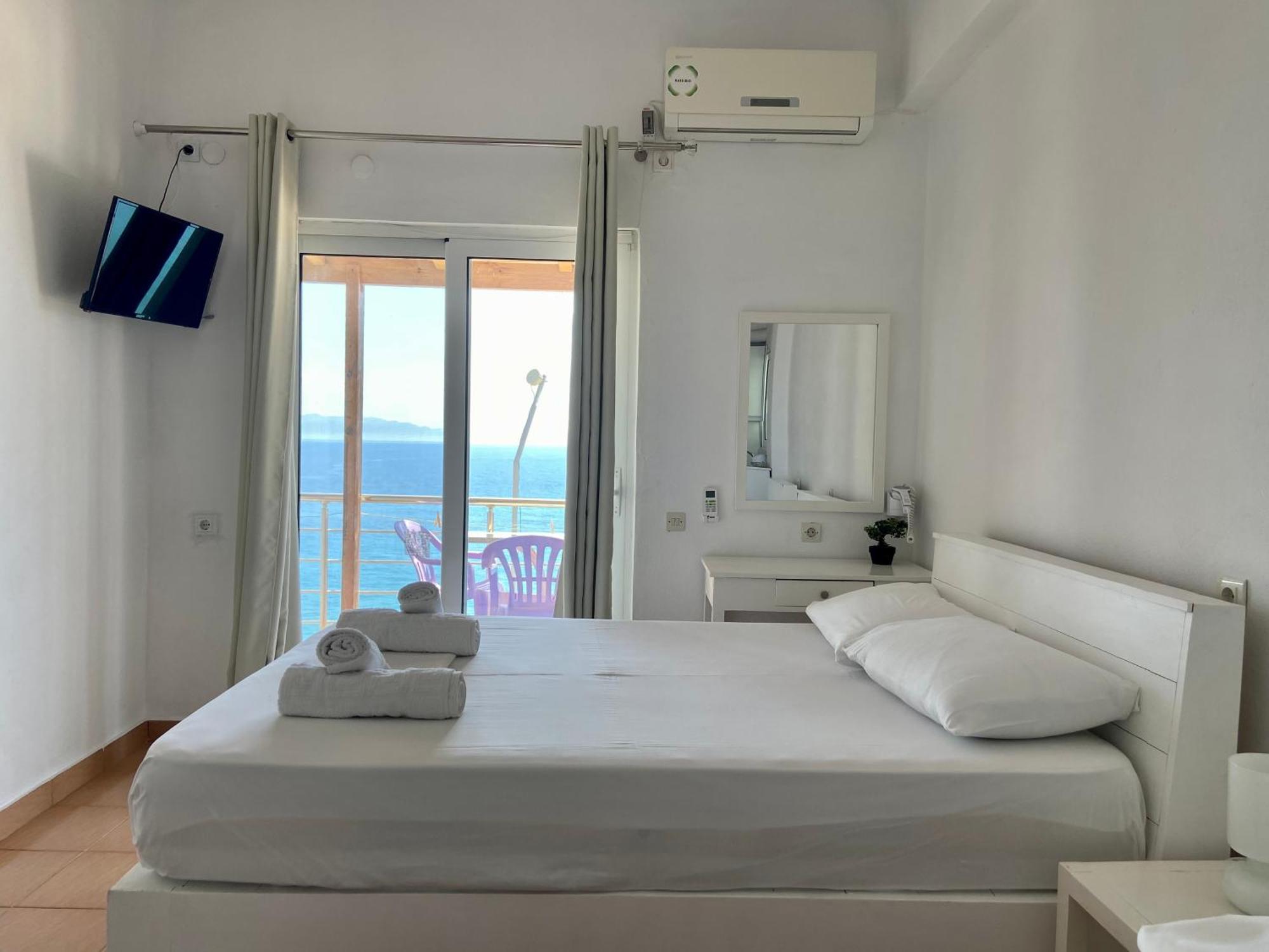 Qeparo Pano Rooms Oda fotoğraf